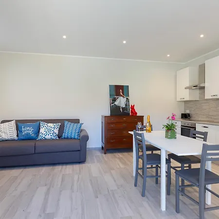 Hébergement de vacances Casa Noce With Pool